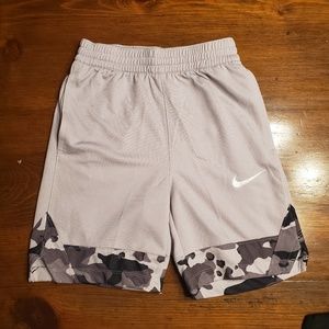 Boys Nike Dri-Fit Basketball Shorts Icon Camo SM